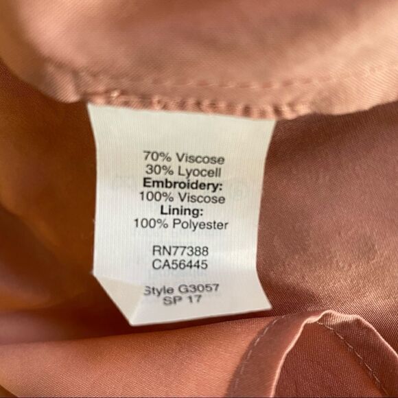 MADEWELL Pink Eyelet Off-Shoulder Casual Dress | Size 0 - Picture 10 of 11